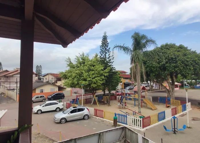 Studio na praça da Lagoa, pertinho de tudo!